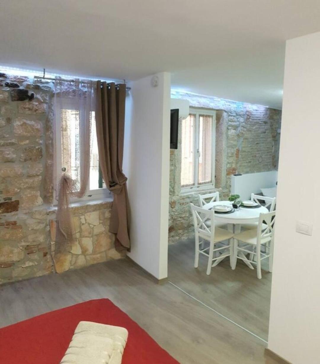 Appartamento House Batisacco Rovigno Esterno foto