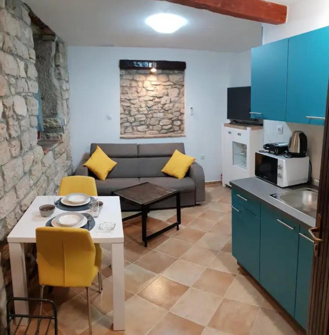 Appartamento House Batisacco Rovigno Esterno foto